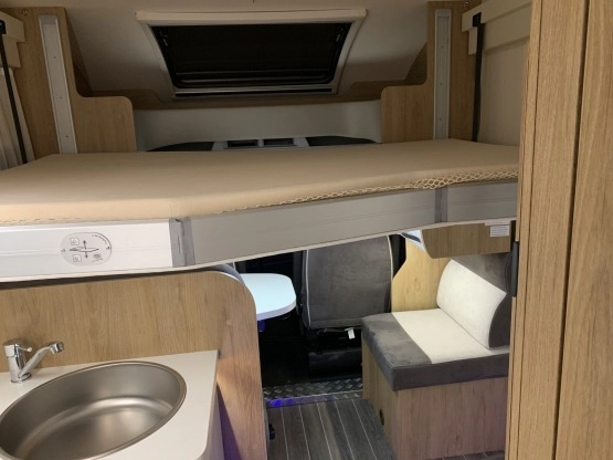                         Ford Caravans International Horon 84XT DEMO KLIMA! AUTOMAT 170KM REMISY Kamper - zdjęcie 12
                        