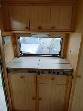                         Przyczepa kempingowa Dethleffs Beduin 1990 rok - zdjęcie 4
                        