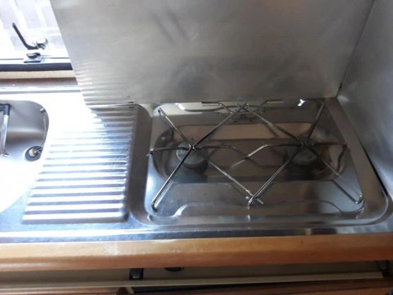                         Przyczepa kempingowa Adria 400 - zdjęcie 6
                        