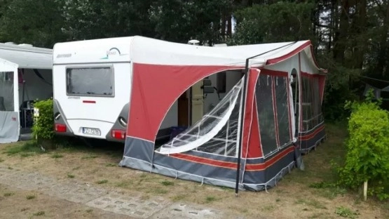                         HYMER Świetna, przestronna przyczepa kempingowa HYMER 545EN, mover, solar - zdjęcie 7
                        