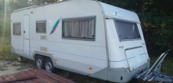                         Knaus Eurostar 1605 rok 1993 świetny stan - 2 Sypialnie, Śląsk - zdjęcie 1
                        