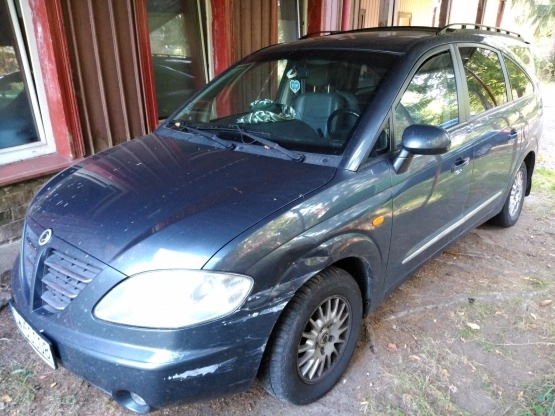                         Ssangyong Rodius 4x4 camper 7 miejsc 4WD westfalia Mercedes ML - zdjęcie 2
                        