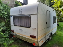                         Przyczepa KNAUS Country 8804 + przedsionek - zdjęcie 3
                        