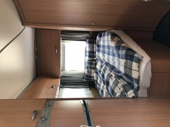                         Sprzedam kampera Knaus Sun Liner  - zdjęcie 9
                        