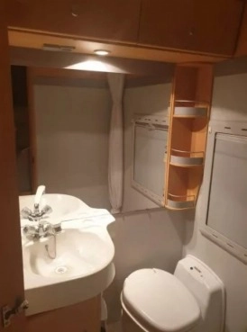                         Kamper 6-osobowy wszystko sprawne - zdjęcie 2
                        