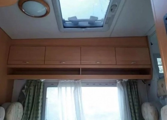                         Kamper 6-osobowy wszystko sprawne - zdjęcie 8
                        