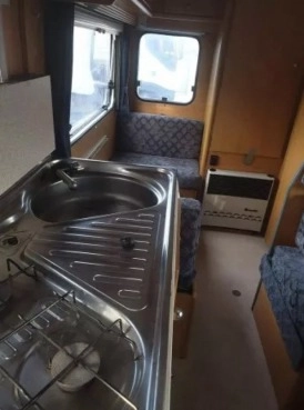                         Kamper gotowy do drogi 1997 super nowa cena - zdjęcie 4
                        