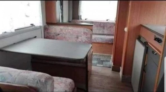                         Kamper Rimor 92 rok, gotowy do drogi - zdjęcie 2
                        