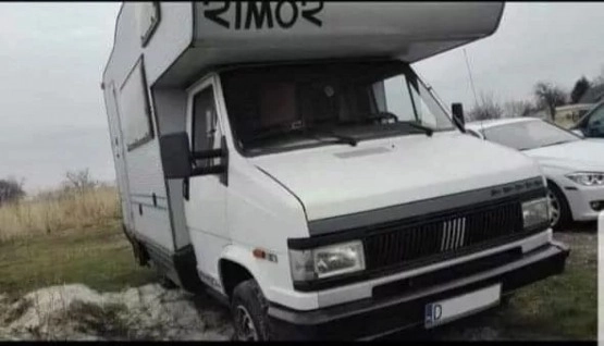                         Kamper Rimor 92 rok, gotowy do drogi - zdjęcie 4
                        