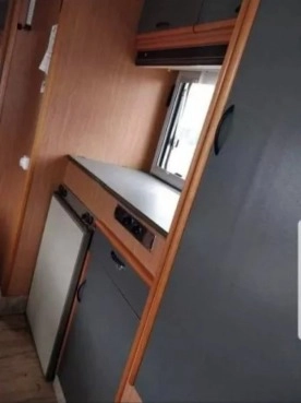                         Kamper Rimor 92 rok, gotowy do drogi - zdjęcie 7
                        