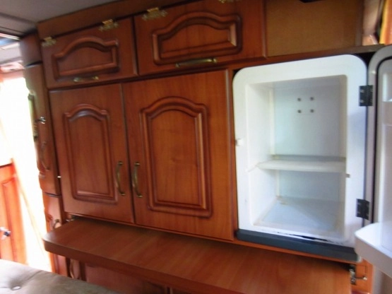                         Camper Mercedes Vito - zdjęcie 10
                        