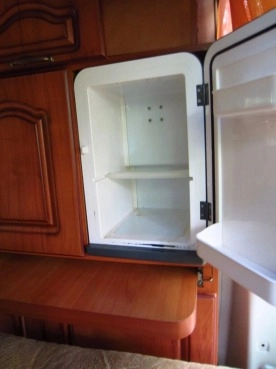                         Camper Mercedes Vito - zdjęcie 2
                        