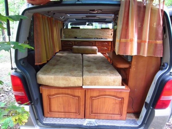                         Camper Mercedes Vito - zdjęcie 5
                        