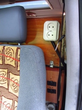                         Camper Mercedes Vito - zdjęcie 8
                        