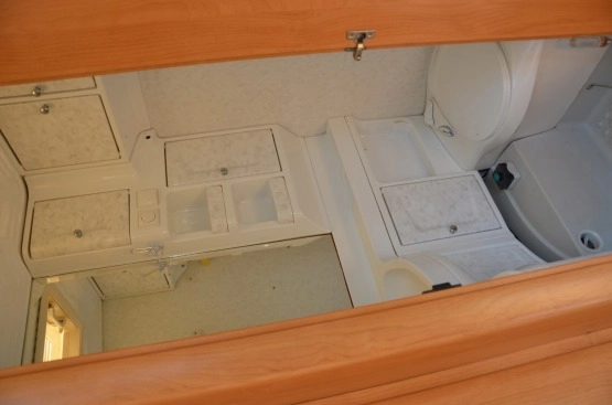                         PRZYCZEPA KEMPINGOWA HOBBY DE LUXE 450   - zdjęcie 2
                        