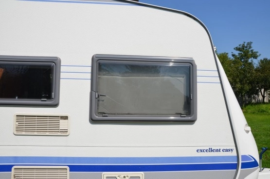                         PRZYCZEPA KEMPINGOWA HOBBY DE LUXE 450   - zdjęcie 7
                        