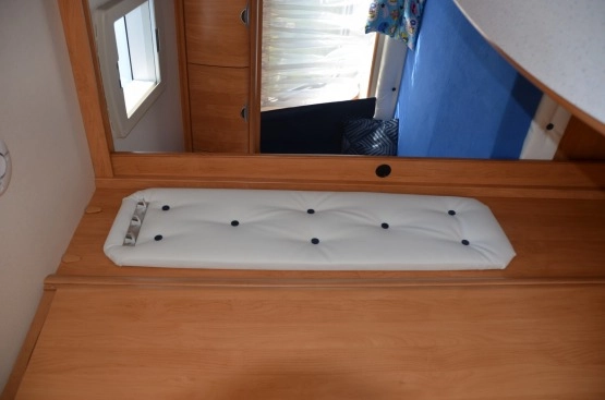                         PRZYCZEPA KEMPINGOWA HOBBY DE LUXE 450   - zdjęcie 9
                        