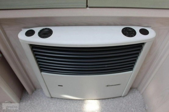                         Sprzedam przyczepę kampingową Knaus Sudwind  - zdjęcie 10
                        