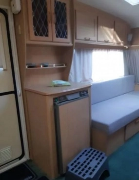                         Lunar Stellar 400 rok 2001 - zdjęcie 7
                        