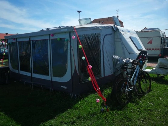                         Sprzedam markize workową Westfield + ściany - zdjęcie 3
                        