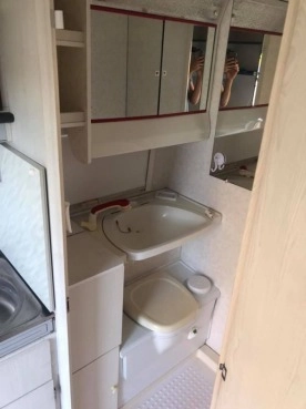                         Przyczepa CHATEAU 380 Leszno - zdjęcie 3
                        