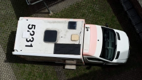                         Kamper camper Mercedes Sprinter, automat, tempomat, 3 miejsca, 3 klimatyzacji, markiza, prysznic, WC, sejf - zdjęcie 6
                        