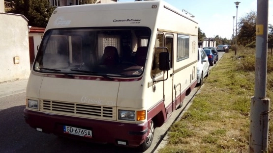                         Kamper Integra Tabbert Classic FFB 570 /1987r - zdjęcie 1
                        
