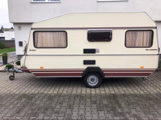                         Przyczepa KIP 1981 DMC 900 2 sypialnie łazienka Leszno - zdjęcie 6
                        