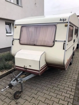                         Przyczepa KIP 1981 DMC 900 2 sypialnie łazienka Leszno - zdjęcie 7
                        