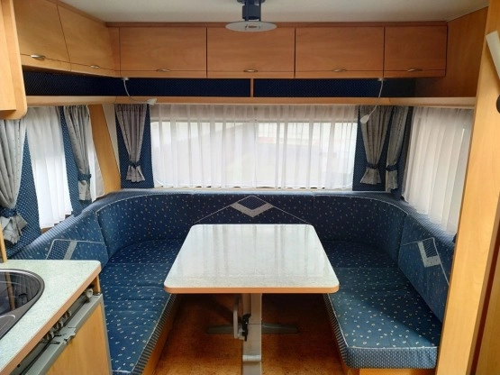                         Burstner 455 TS 2004 rok - zdjęcie 8
                        