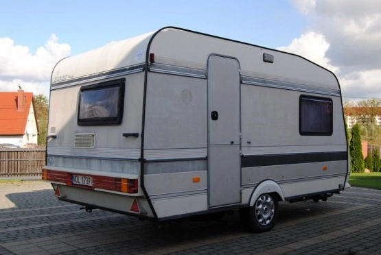                         HOBBY 400 Jasne wnętrze! Zadbana! Zarejestrowana! Ogrzewanie! WC! - zdjęcie 5
                        