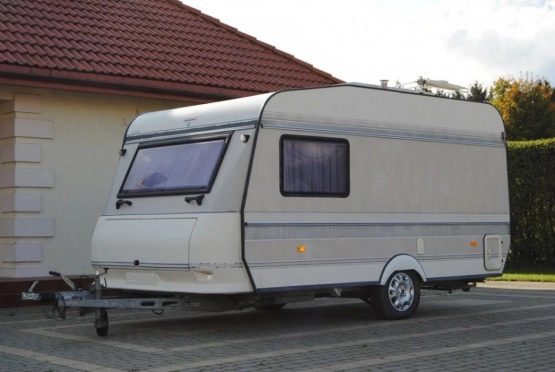                         HOBBY 400 Jasne wnętrze! Zadbana! Zarejestrowana! Ogrzewanie! WC! - zdjęcie 8
                        