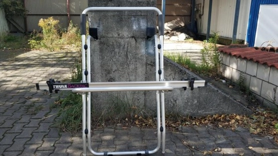                         Bagażnik na 2 rowery THULE Backpack jak nowy!!! - zdjęcie 1
                        
