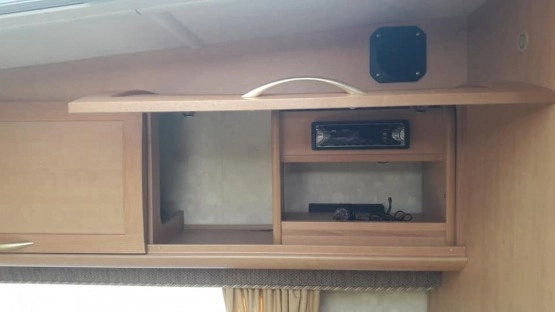                         Abbey Safari 2/3 osobowa 2002 r., przyczepa kempingowa - zdjęcie 13
                        