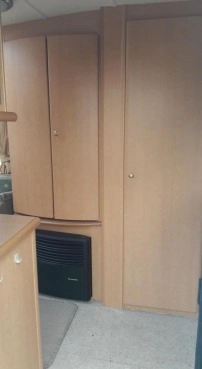                         Abbey Safari 2/3 osobowa 2002 r., przyczepa kempingowa - zdjęcie 4
                        