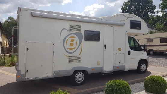                         Fiat Ducato Kamper Pilote Bavaria A70 - zdjęcie 1
                        