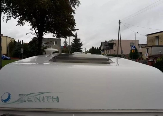                         Lunar Zenith Five 2005 r., Przedsionek, 5/6 osobowa - zdjęcie 14
                        