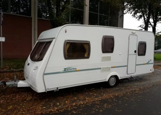                         Lunar Zenith Five 2005 r., Przedsionek, 5/6 osobowa - zdjęcie 8
                        