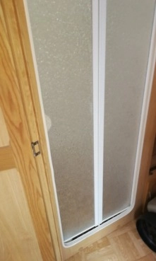                         Przyczepa Kempingowa Compass Magnum 524 GT/ 5 osobowa 2002 rok z namiotem - zdjęcie 22
                        