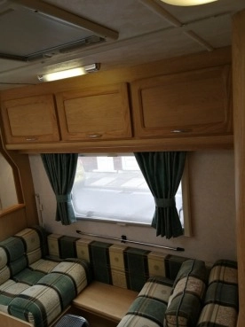                         Przyczepa Kempingowa Compass Magnum 524 GT/ 5 osobowa 2002 rok z namiotem - zdjęcie 23
                        