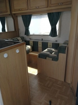                         Przyczepa Kempingowa Compass Magnum 524 GT/ 5 osobowa 2002 rok z namiotem - zdjęcie 3
                        