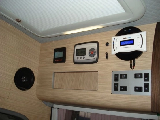                         Kamper camper campervan k-9 peugot boxer L4H3 - zdjęcie 4
                        