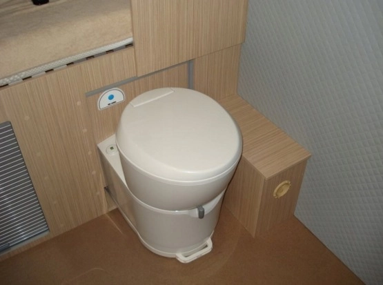                         Kamper camper campervan k-9 peugot boxer L4H3 - zdjęcie 5
                        