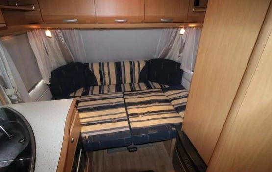                         Przyczepa Cristall z 2006 roku - zdjęcie 5
                        