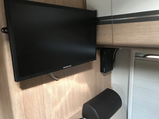                         Sprzedam lub zamienię na blaszaka - zdjęcie 17
                        