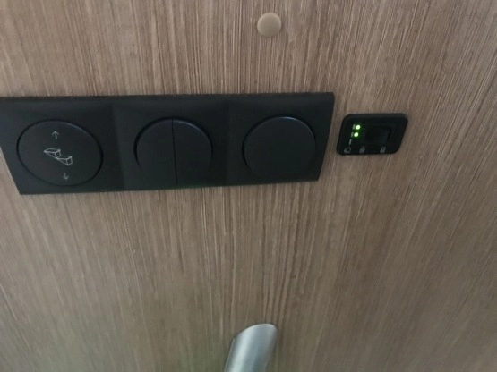                         Sprzedam lub zamienię na blaszaka - zdjęcie 20
                        