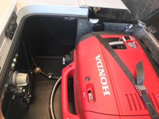                         Sprzedam lub zamienię na blaszaka - zdjęcie 25
                        