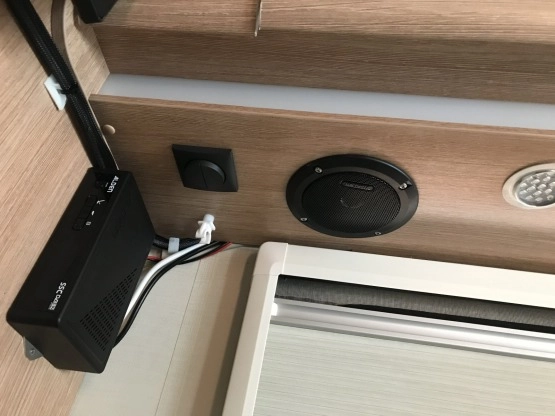                         Sprzedam lub zamienię na blaszaka - zdjęcie 26
                        