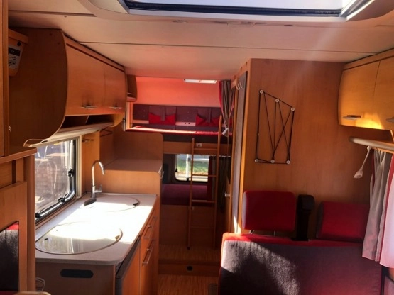                         HYMER 2006 ROK - zdjęcie 10
                        