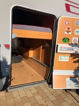                         HYMER 2006 ROK - zdjęcie 19
                        